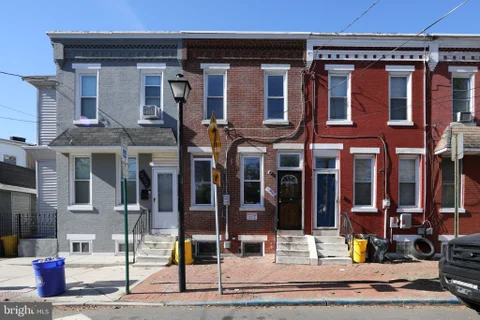 550 Trenton Avenue, Camden, NJ 08103 - #: NJCD2127988