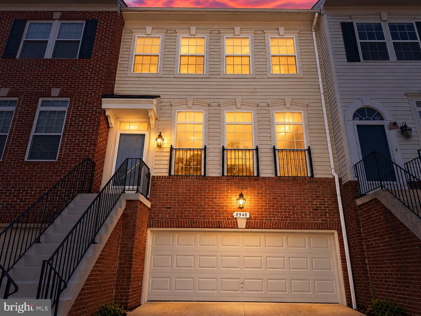 8548 WYNGATE MANOR COURT