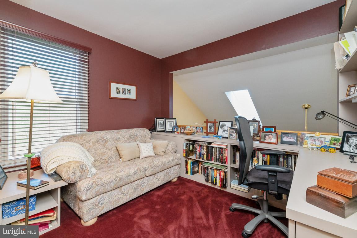 VELVET HILLS SOUTH - Residential