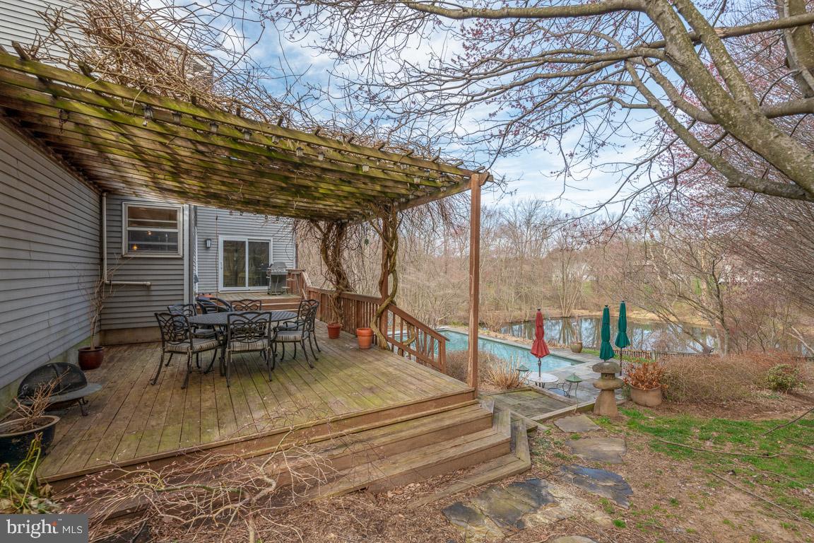 VELVET HILLS SOUTH - Residential