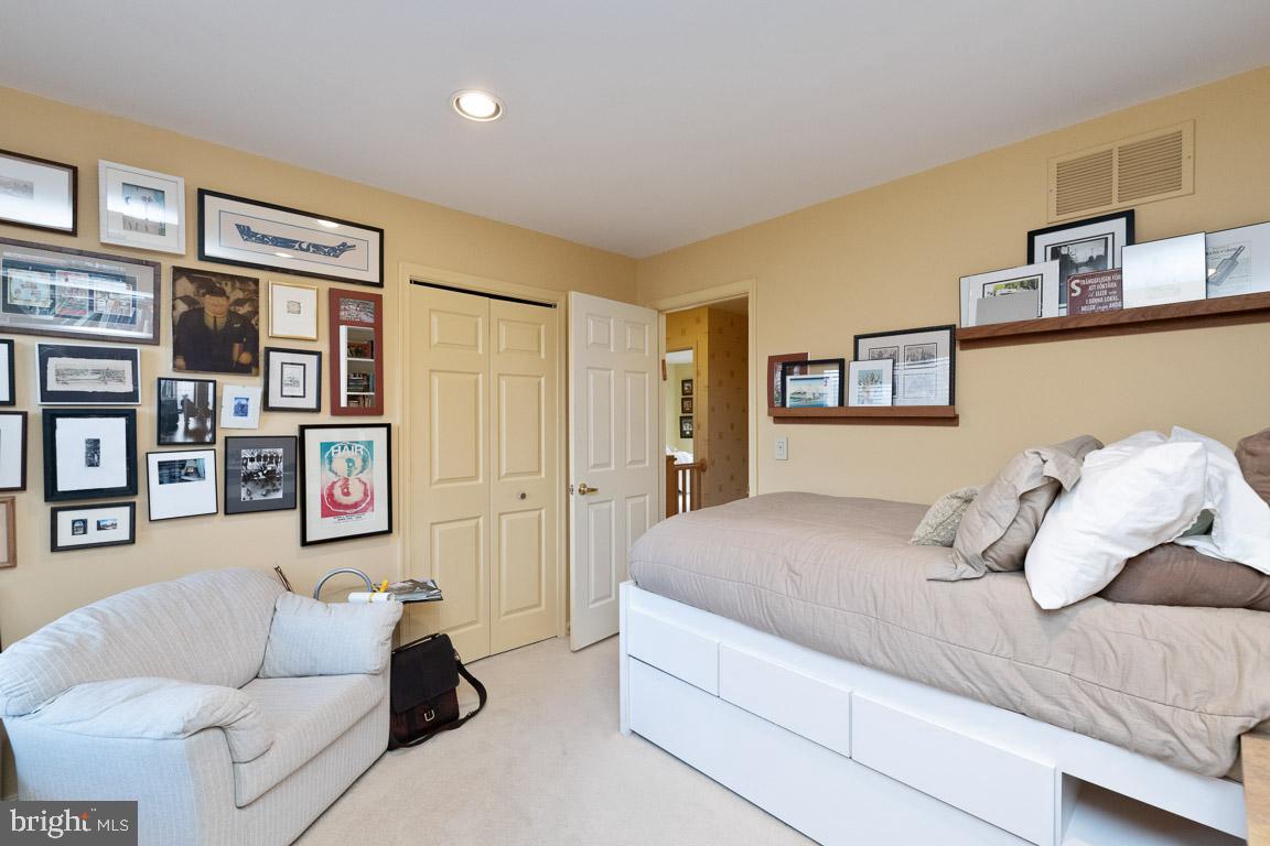 VELVET HILLS SOUTH - Residential