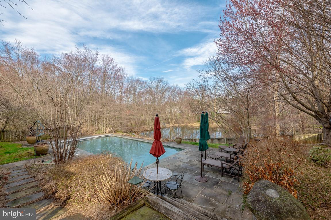 VELVET HILLS SOUTH - Residential