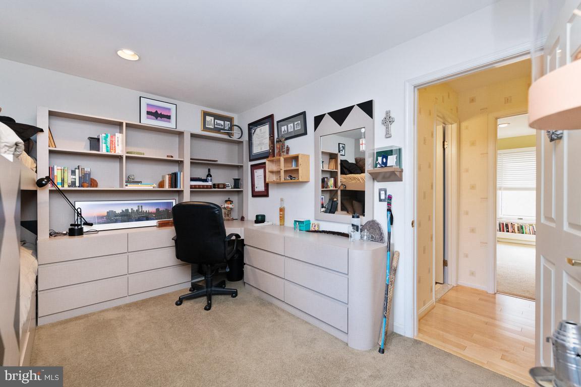 VELVET HILLS SOUTH - Residential