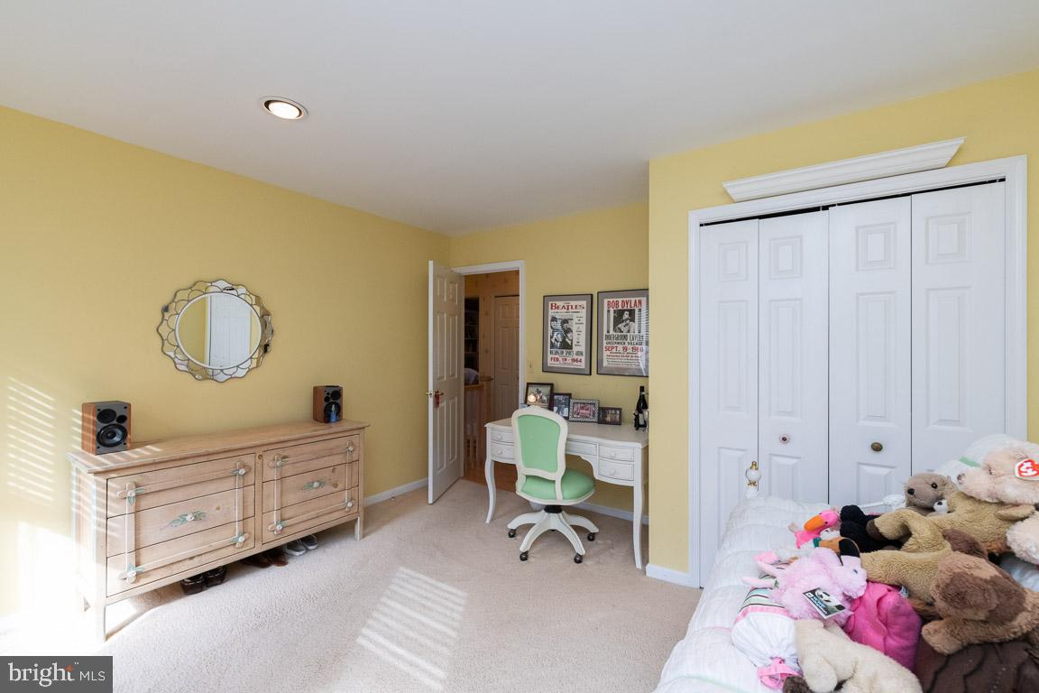 VELVET HILLS SOUTH - Residential