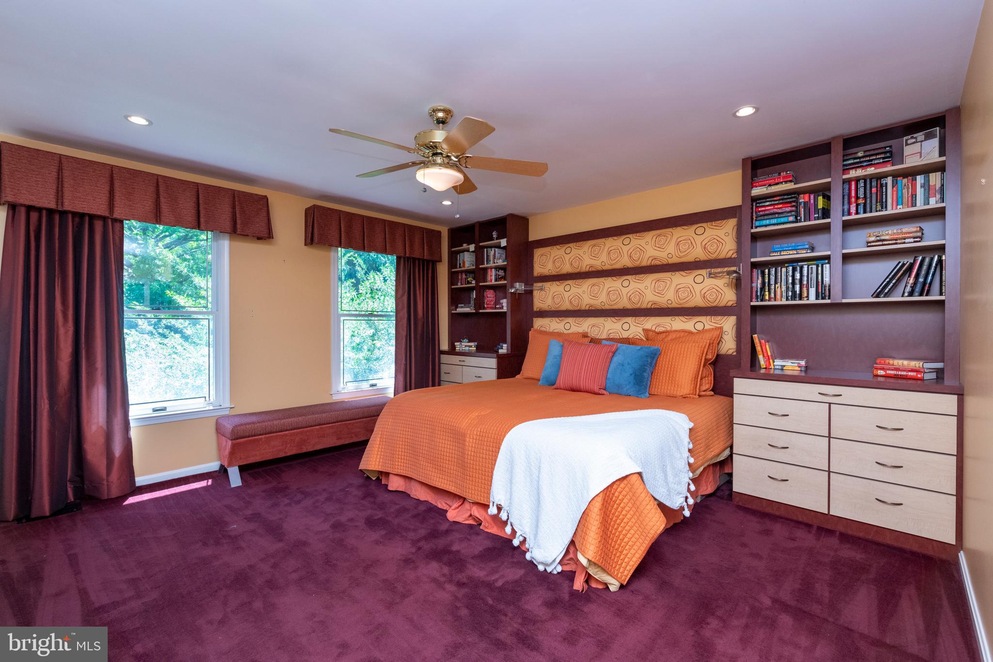 VELVET HILLS SOUTH - Residential