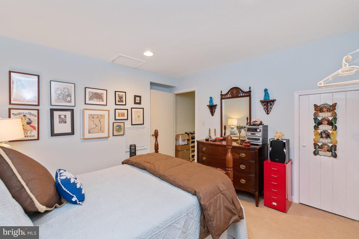 VELVET HILLS SOUTH - Residential