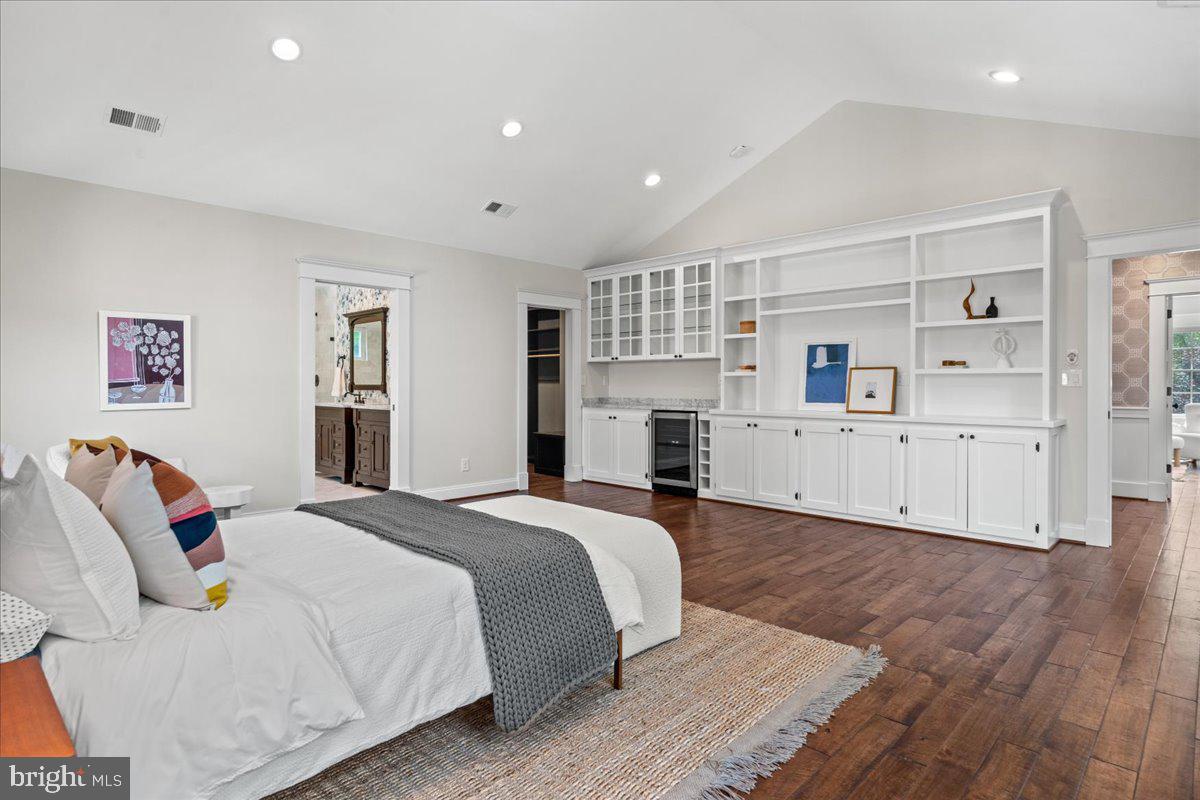 ROSEMONT - Residential