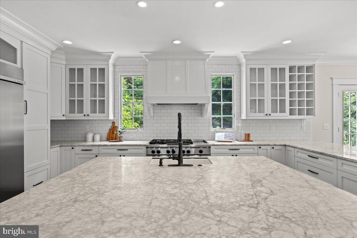 ROSEMONT - Residential