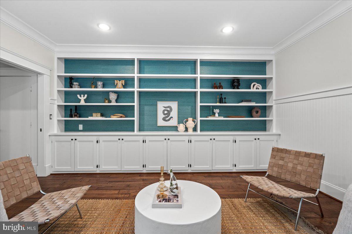 ROSEMONT - Residential