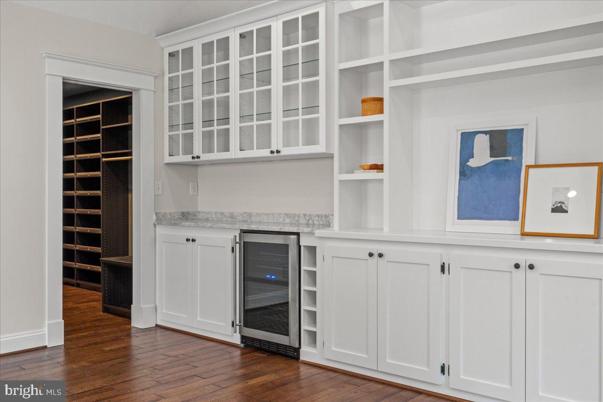 ROSEMONT - Residential