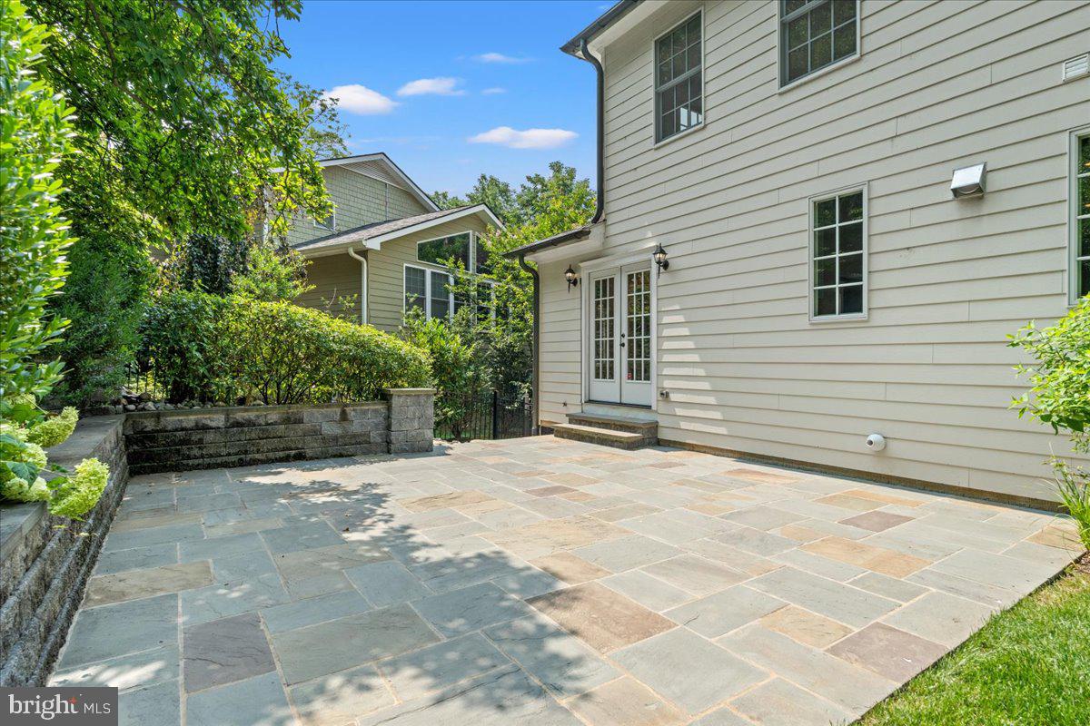 ROSEMONT - Residential