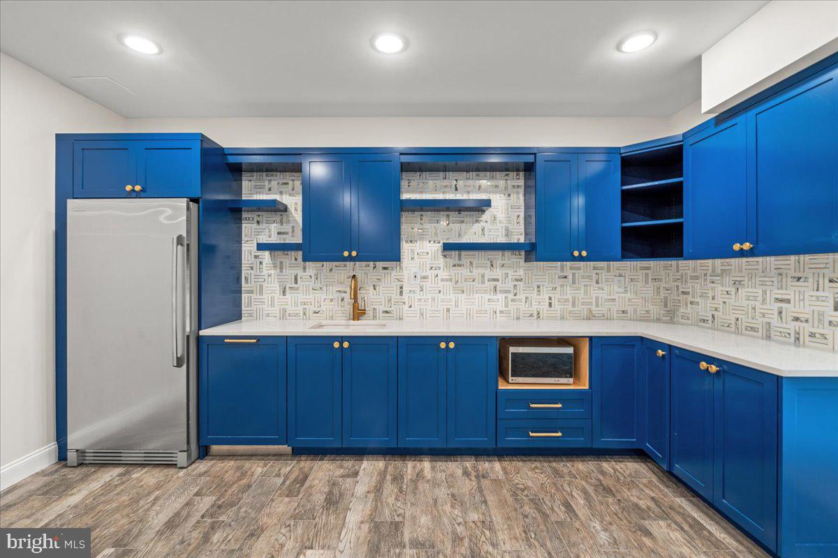 ROSEMONT - Residential