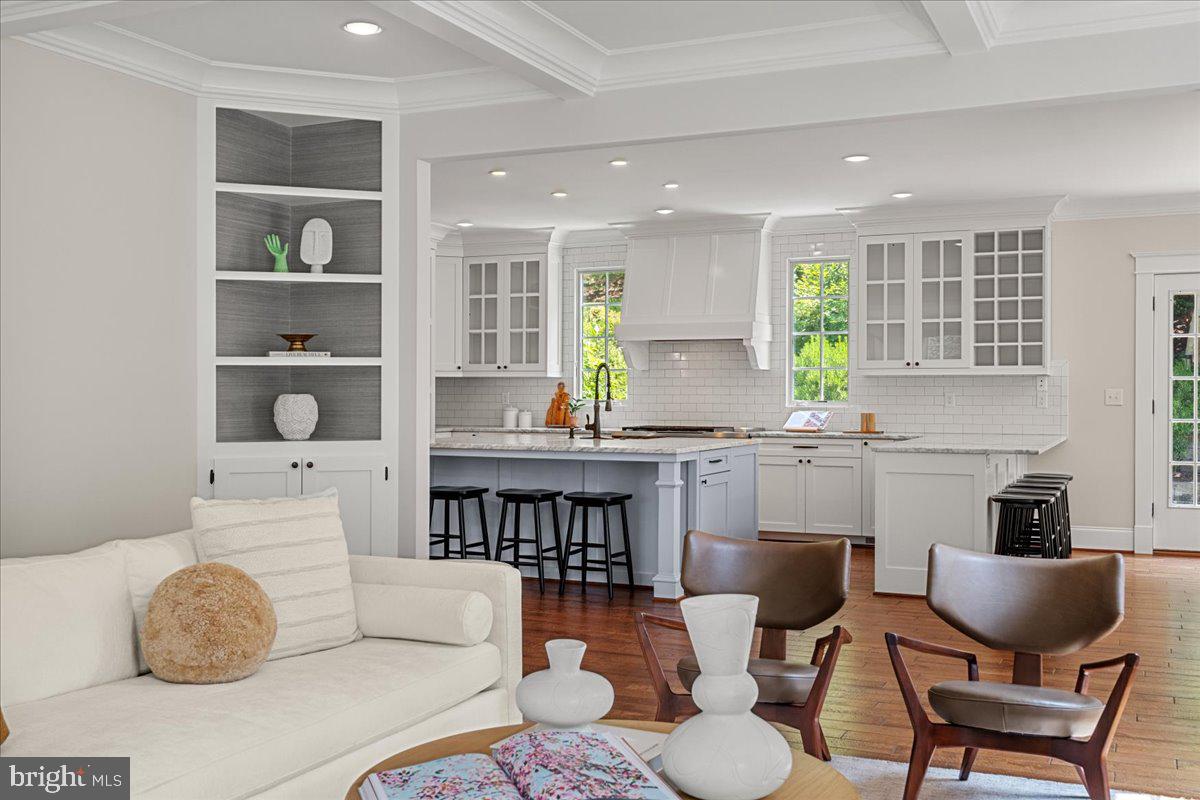 ROSEMONT - Residential