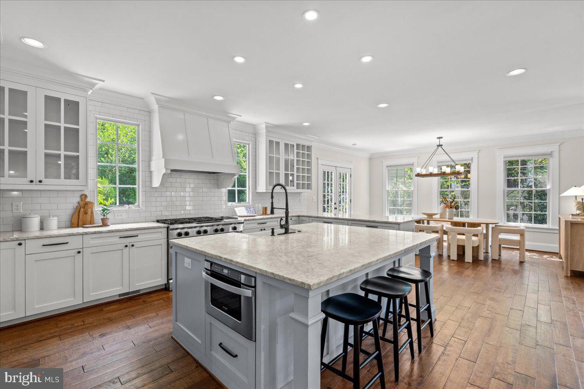 ROSEMONT - Residential