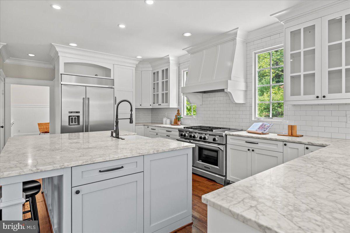 ROSEMONT - Residential