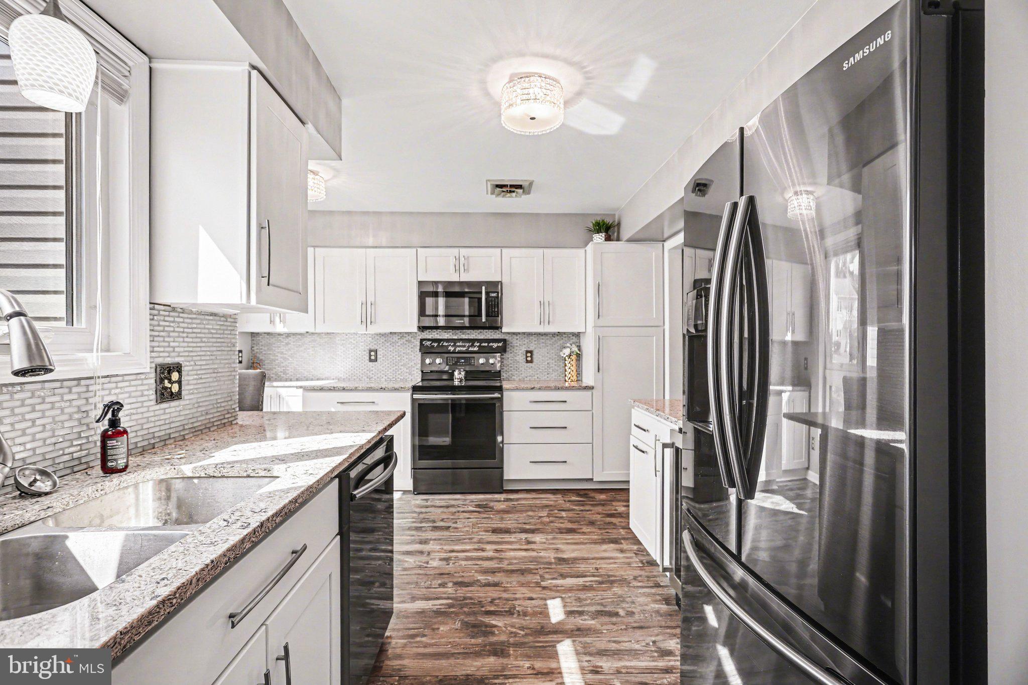 BEACON HILL - Residential