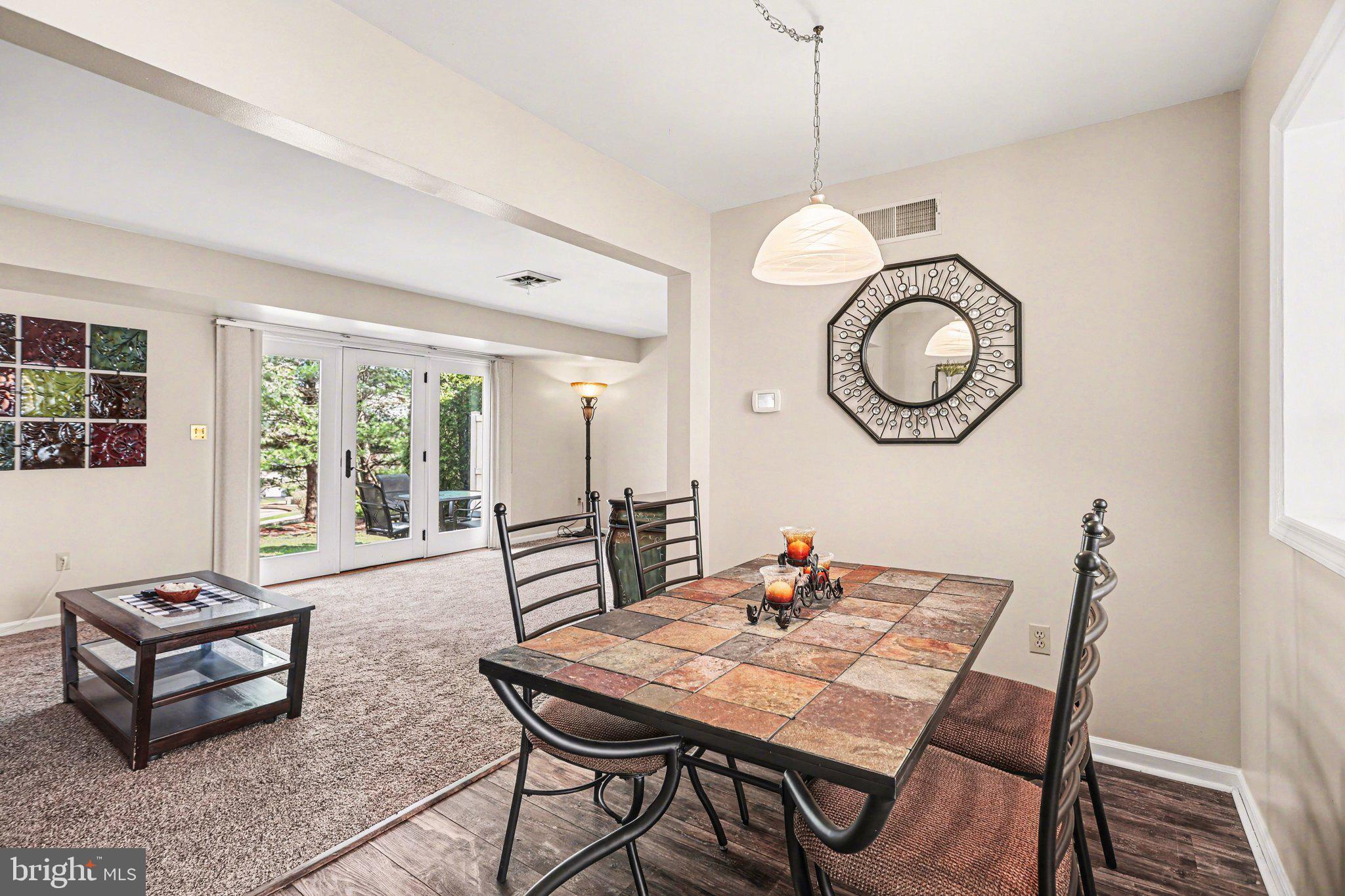 BEACON HILL - Residential