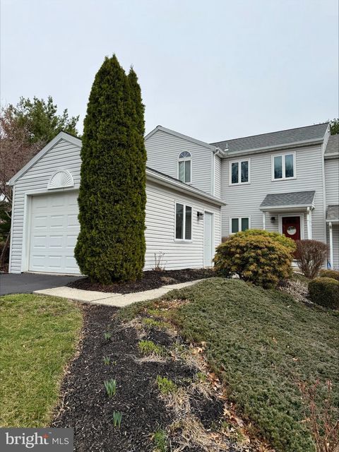 1822 CREEK VIEW DRIVE NEW CUMBERLAND PA 17070