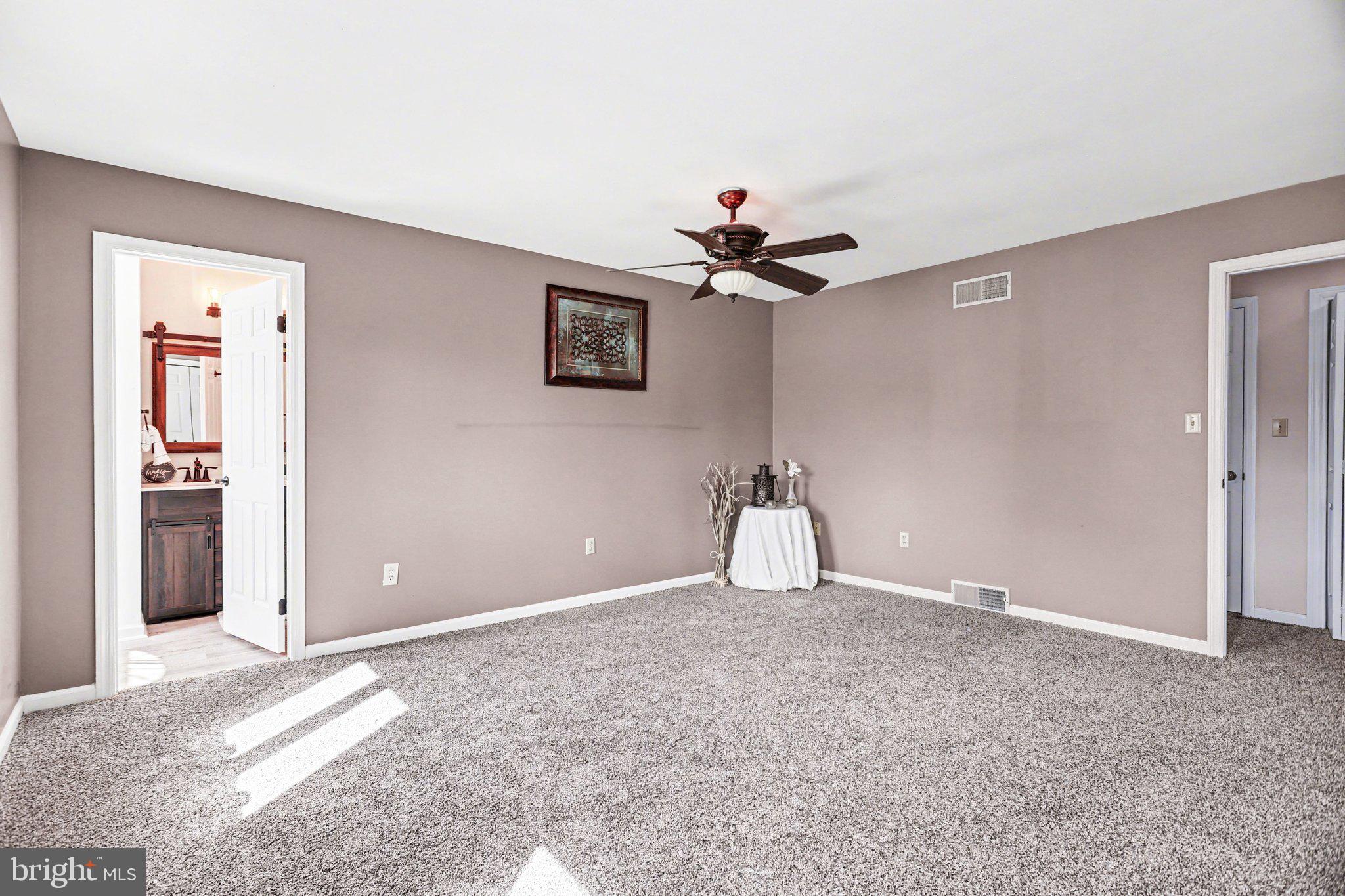 BEACON HILL - Residential