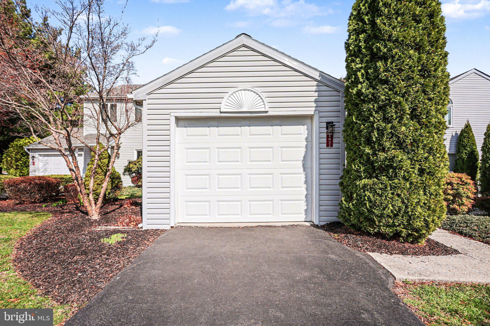 BEACON HILL - Residential