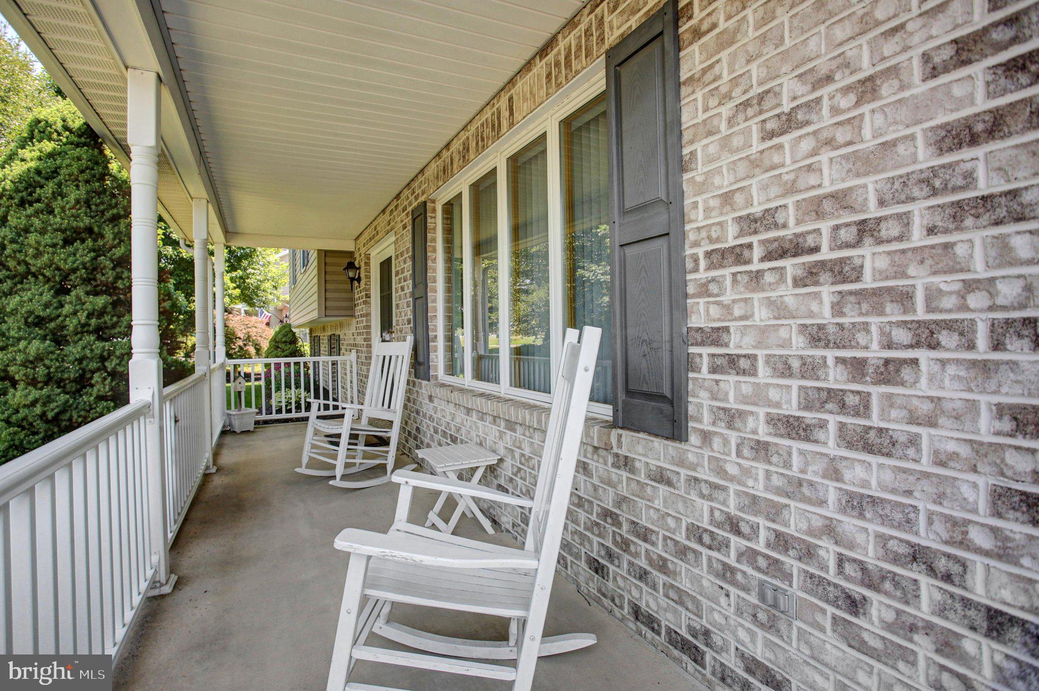 1407 HAMILTON HILLS DRIVE