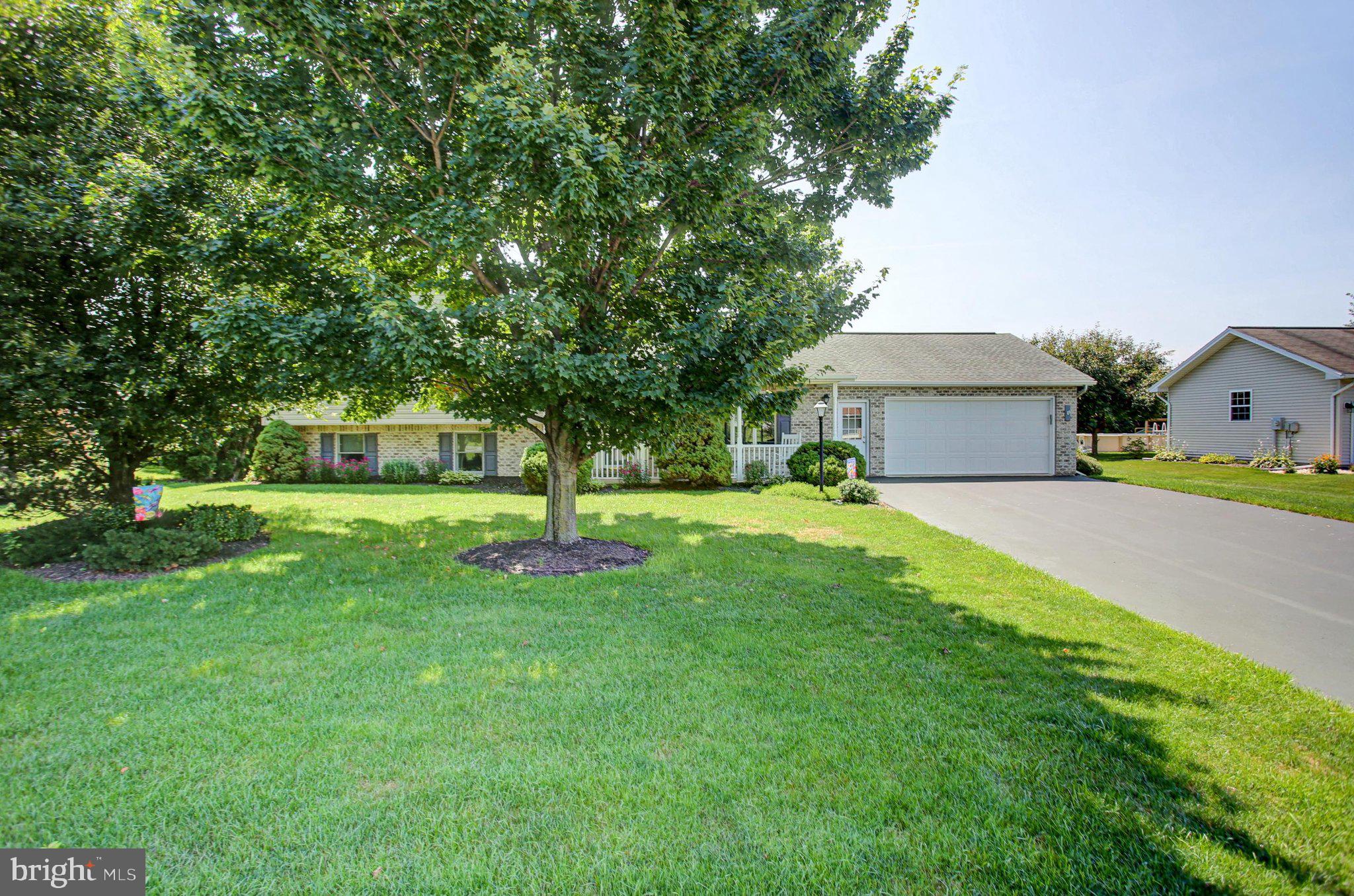 1407 HAMILTON HILLS DRIVE
