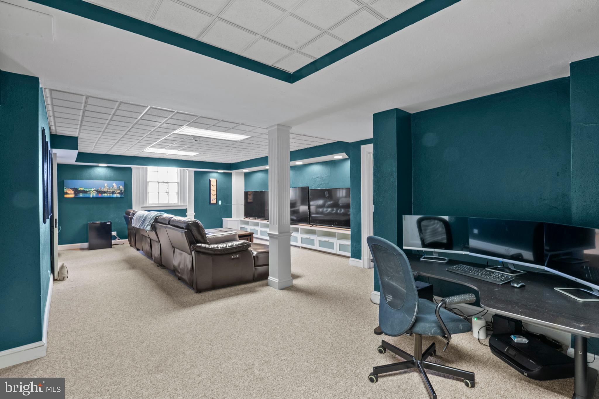 HAMPDEN HEIGHTS - Residential