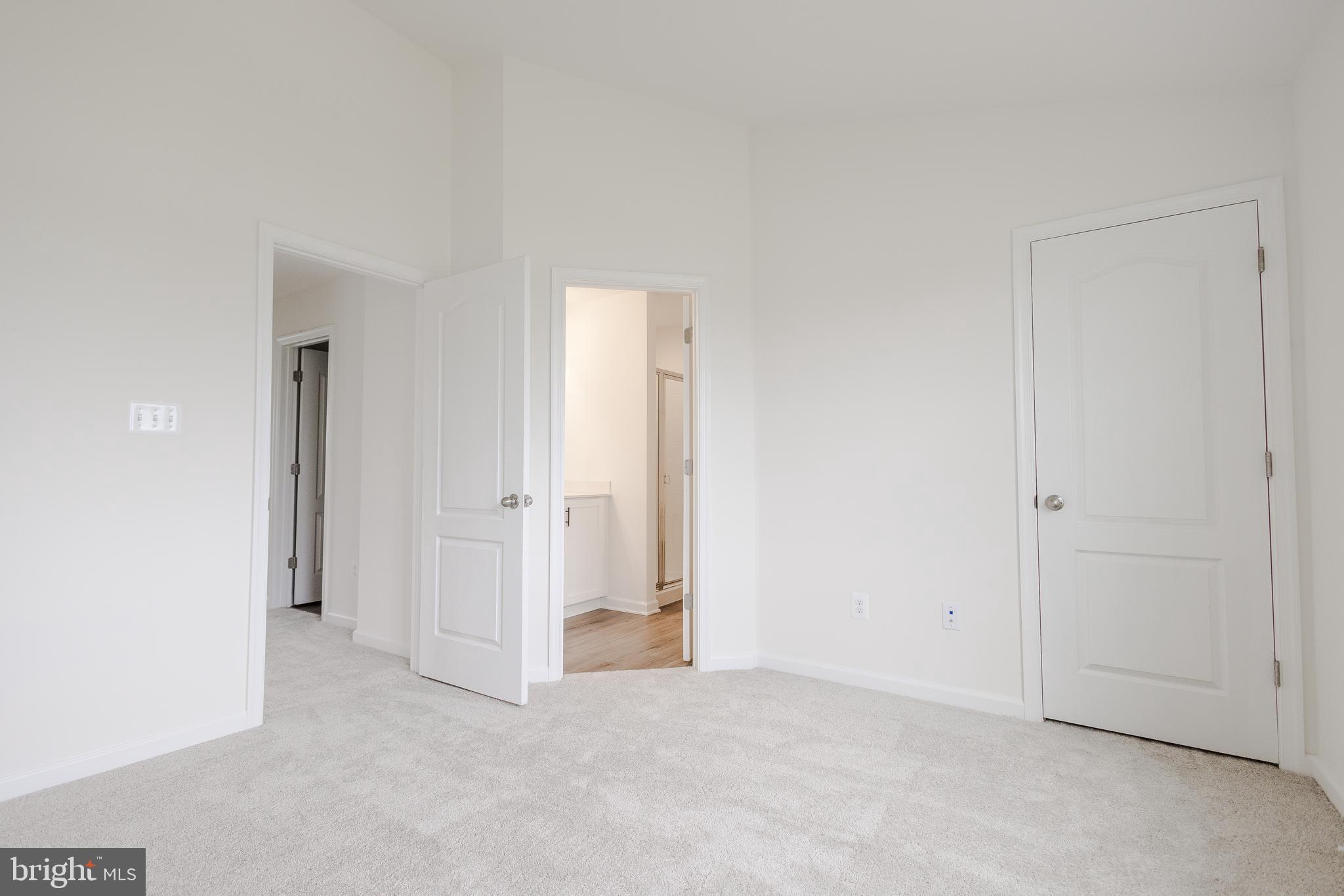 TOWNES AT TATE MANOR - Residential Lease