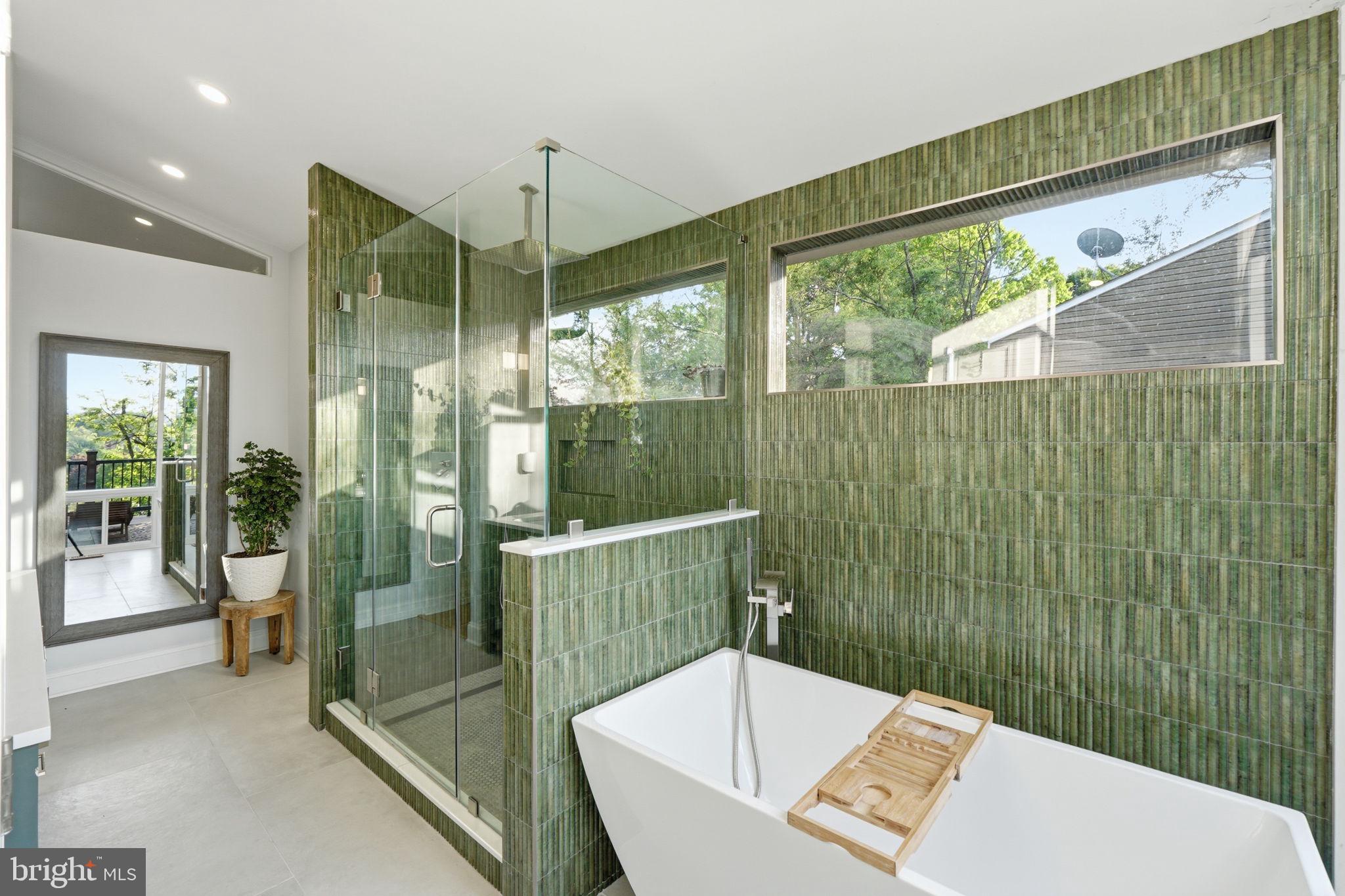 HAMMOND WOODS - Residential