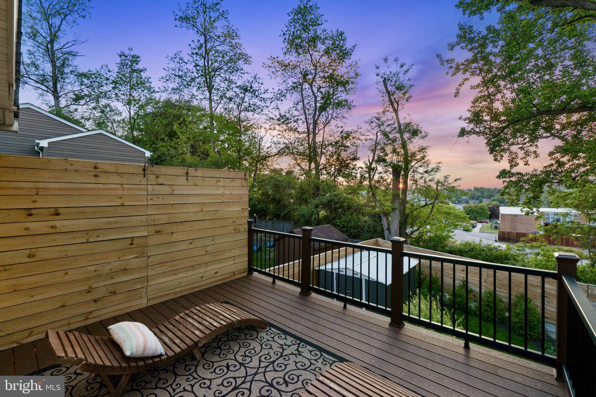 HAMMOND WOODS - Residential