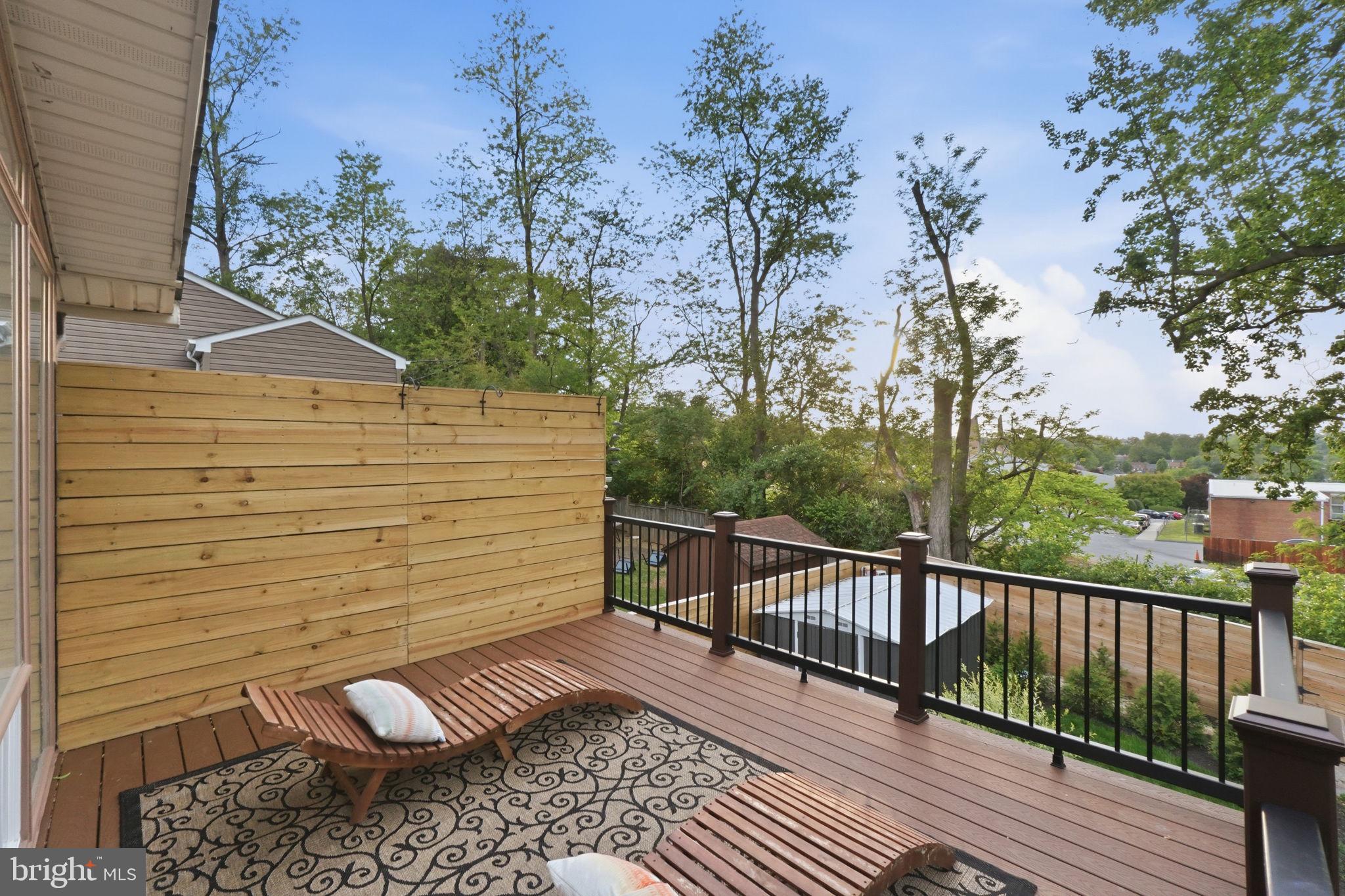 HAMMOND WOODS - Residential