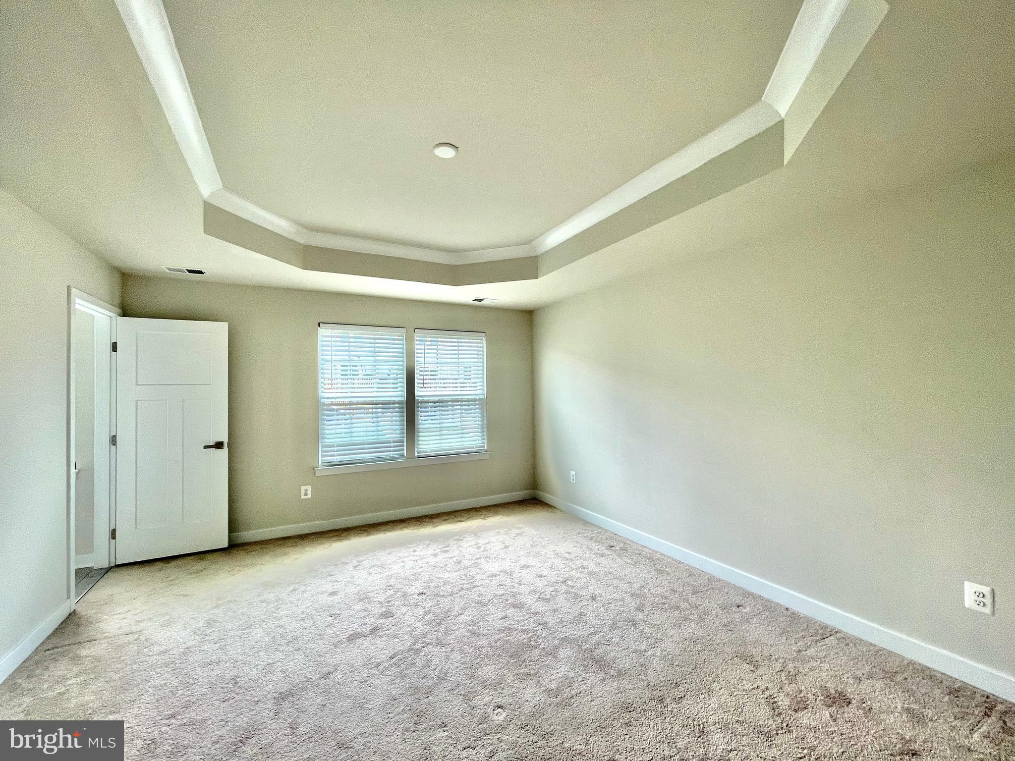 POTOMAC STATION - Residential Lease