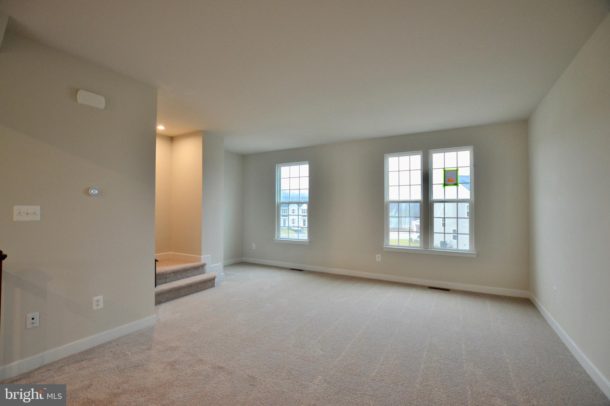 POTOMAC STATION - Residential Lease