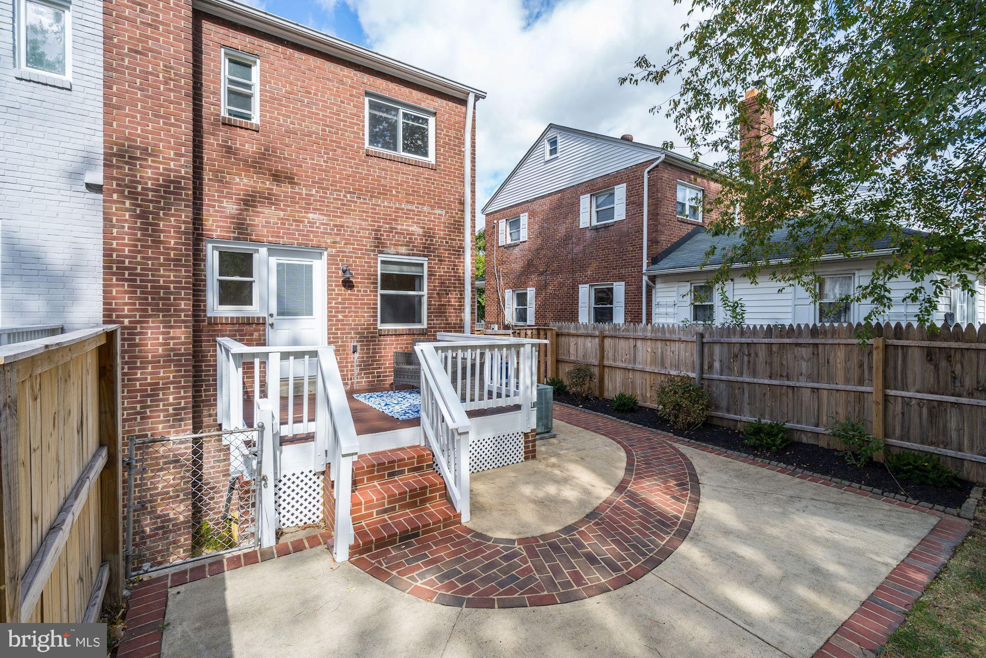 DEL RAY - Residential