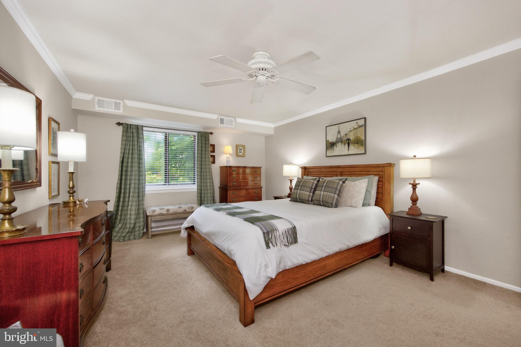 FOX VALLEY - Residential
