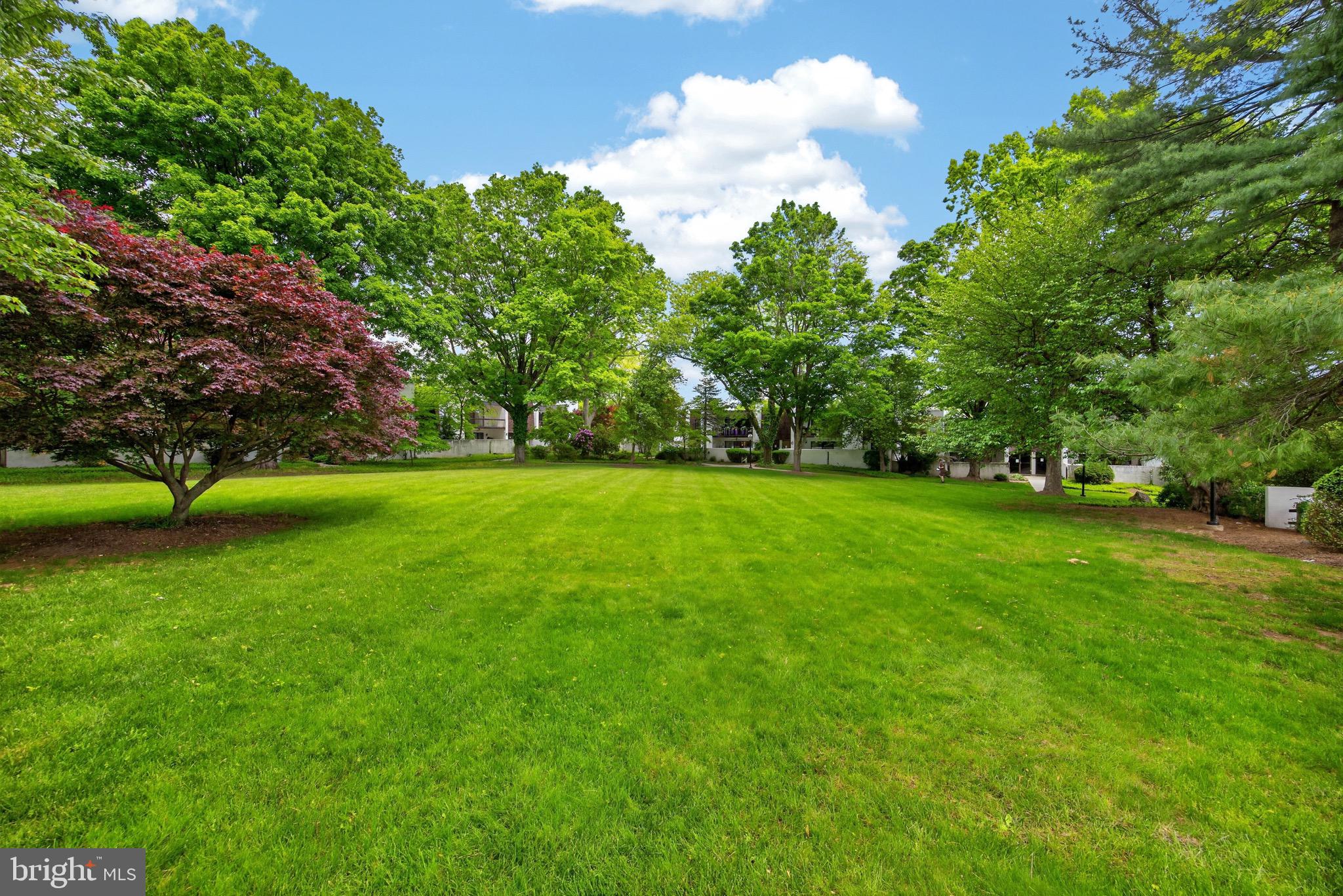 FOX VALLEY - Residential