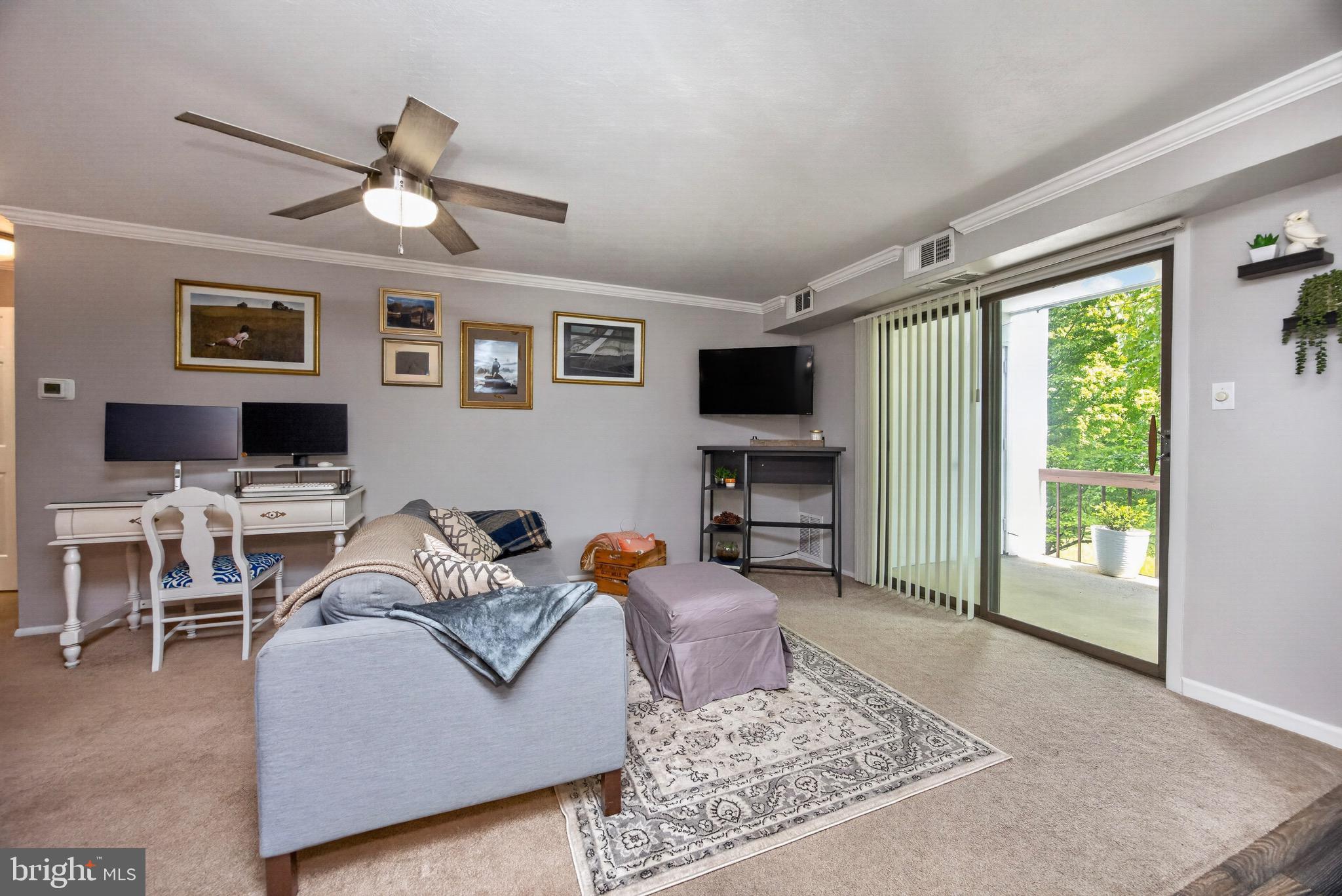 FOX VALLEY - Residential