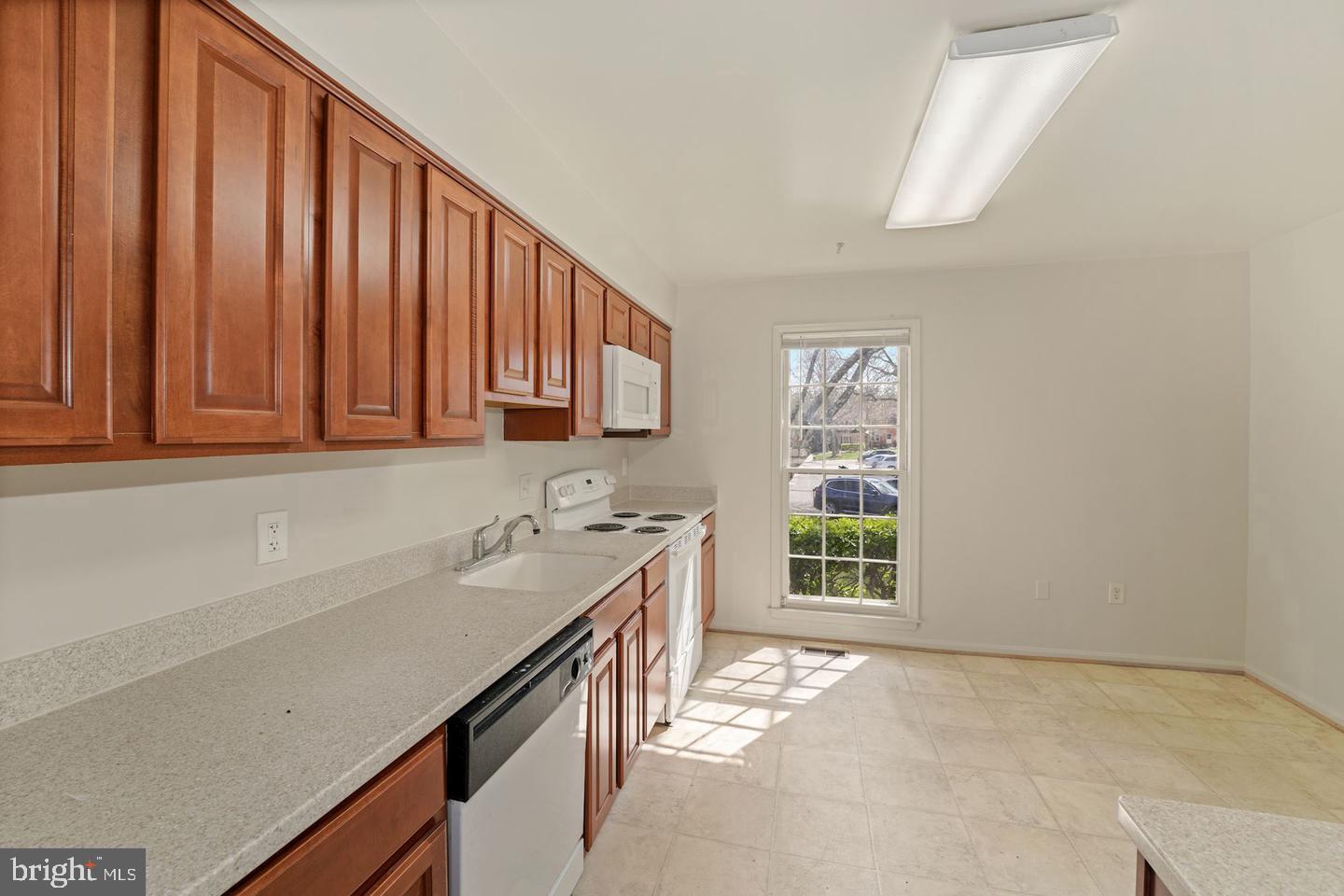 11950 BARGATE COURT 11950