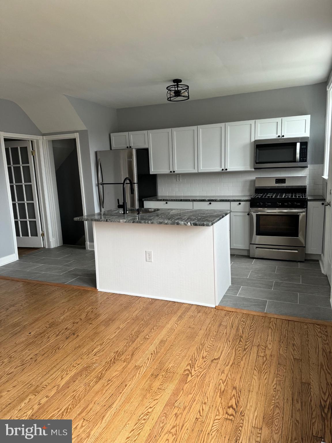 BELAIR-EDISON - Residential