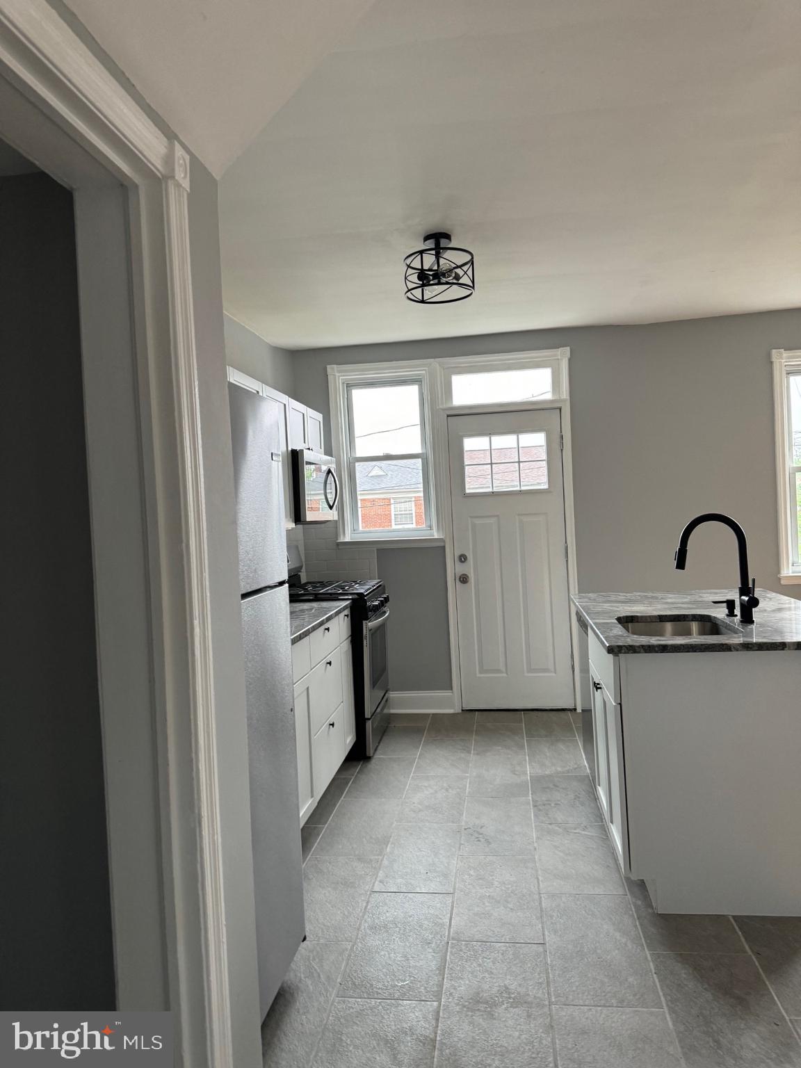 BELAIR-EDISON - Residential