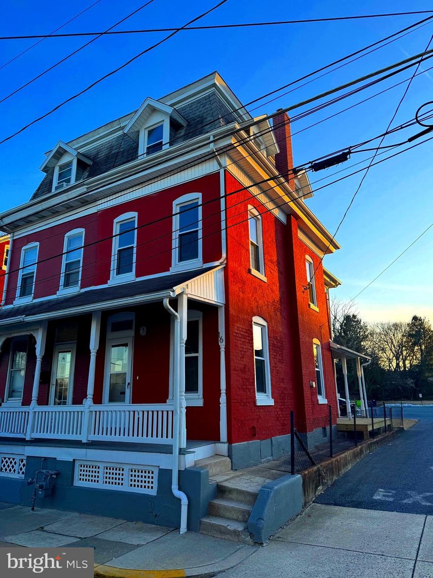This stunning, tastefully remodeled, three-story semi-detached home, is a perfect blend of historic charm and modern luxury.  Completely renovated from top to bottom, this home in the heart of Sinking Spring boasts timeless architectural details paired with contemporary upgrades.

Step inside this Wilson Schools home; to discover a beautifully updated interior featuring a thoughtfully redesigned layout. The spacious living and dining areas are bathed in natural light, creating a warm and inviting atmosphere. The brand-new kitchen is a chef’s dream, equipped with sleek new appliances, stylish cabinetry, and elegant countertops.

Upstairs, you’ll find generously sized bedrooms, including a breathtaking fourth bedroom on the third floor—an ideal retreat with ample space and charm. The bathrooms have been completely renovated with modern fixtures, ensuring both style and comfort.

Outside, enjoy the newly built deck, perfect for relaxing in the peaceful surroundings. With a blend of historic character and modern updates, this move-in-ready home is truly a rare find in Sinking Spring.

The neighboring parking lot is available to use at your leisure  every day of the week besides Sundays!