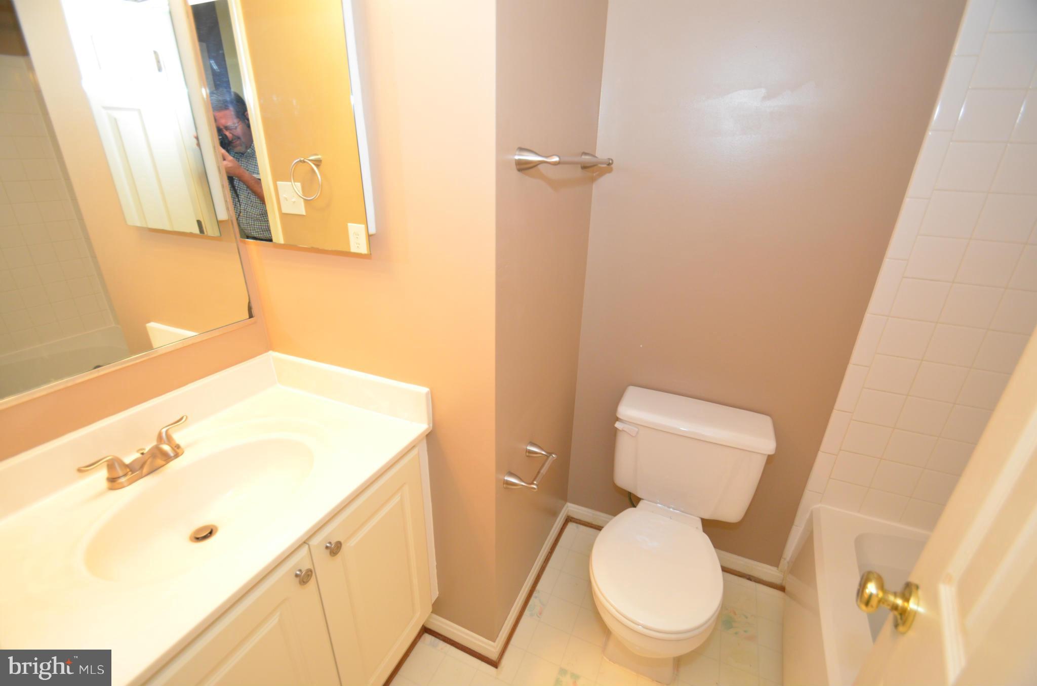 KINGSTOWNE - Residential Lease