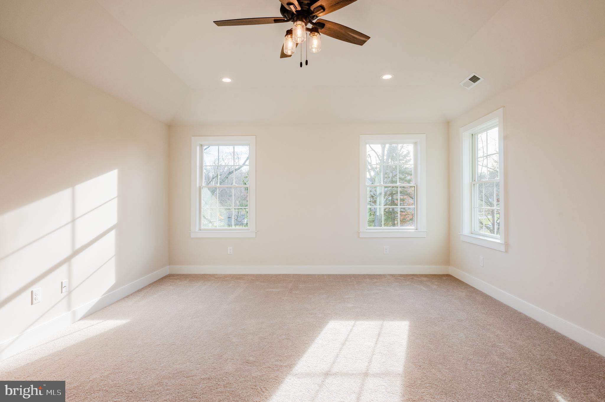 TICE ESTATES - Residential