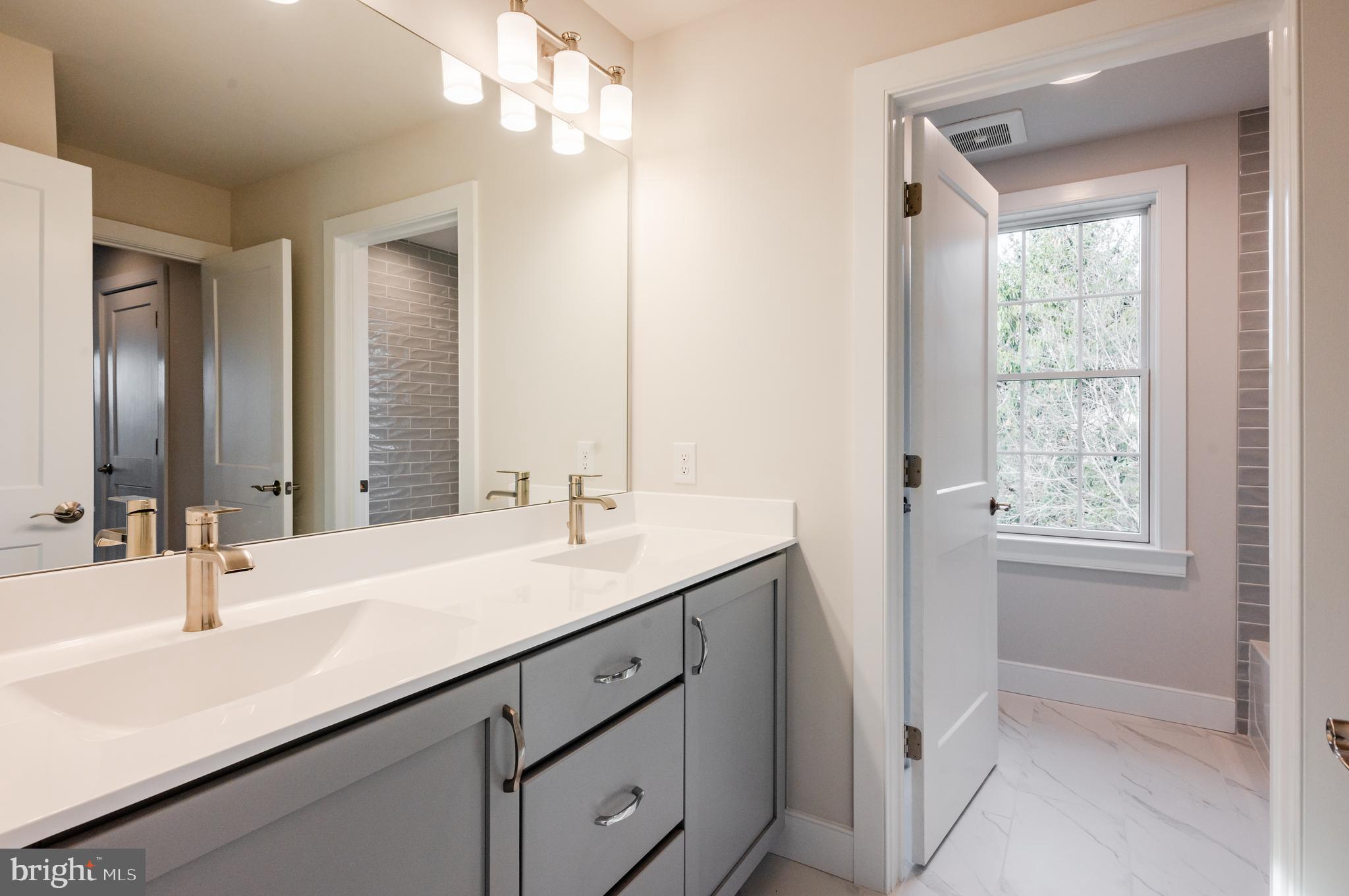 TICE ESTATES - Residential