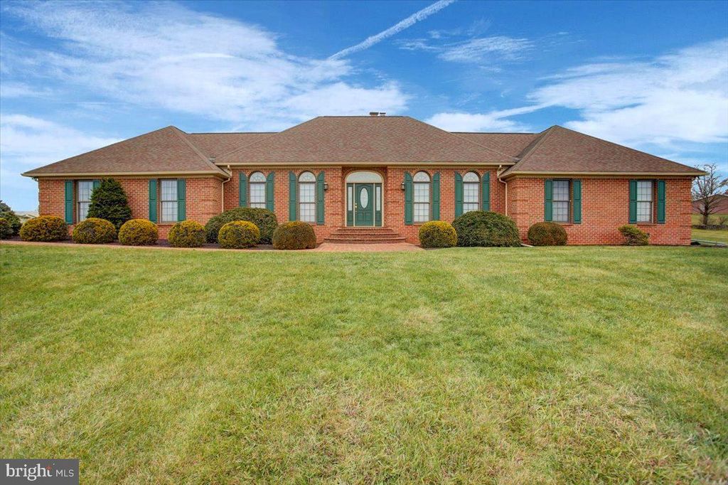 Photo of 1015 Buchanan Trail East, GREENCASTLE, PA 17225 (MLS # PAFL2031446)