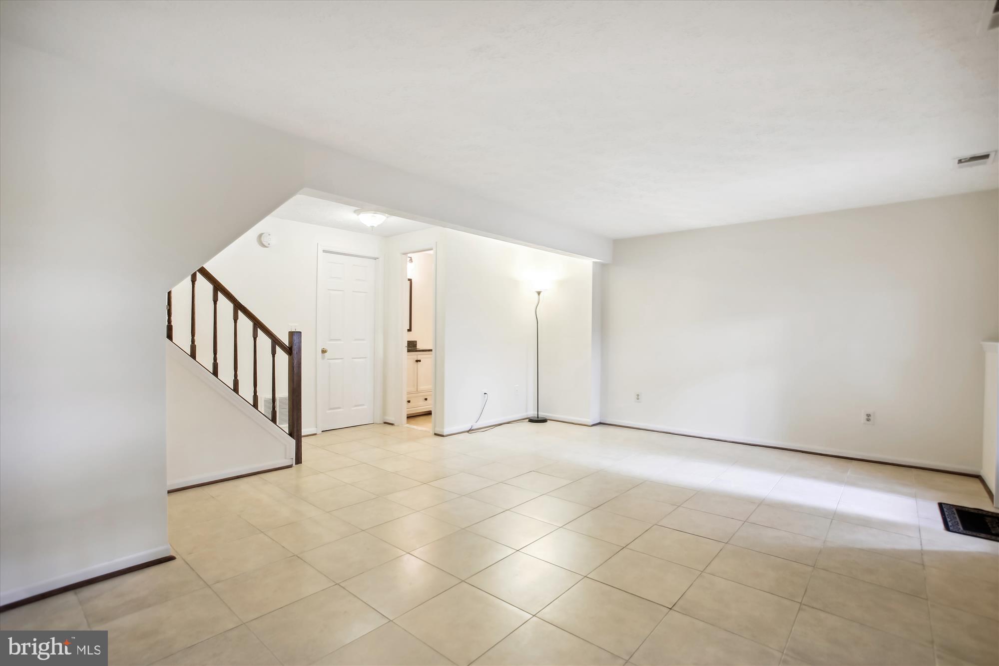 VAN DORN VILLAGE - Residential