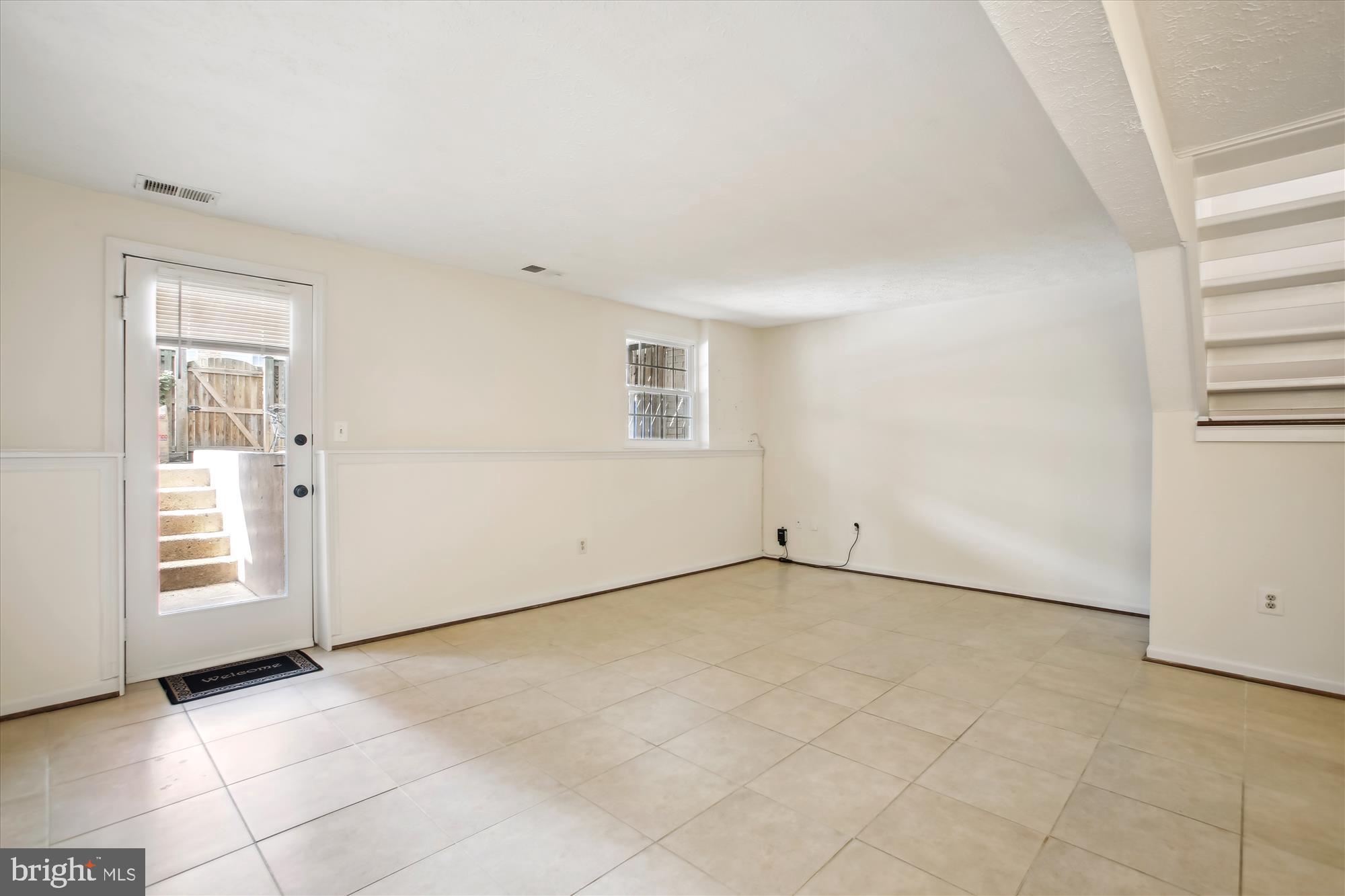 VAN DORN VILLAGE - Residential