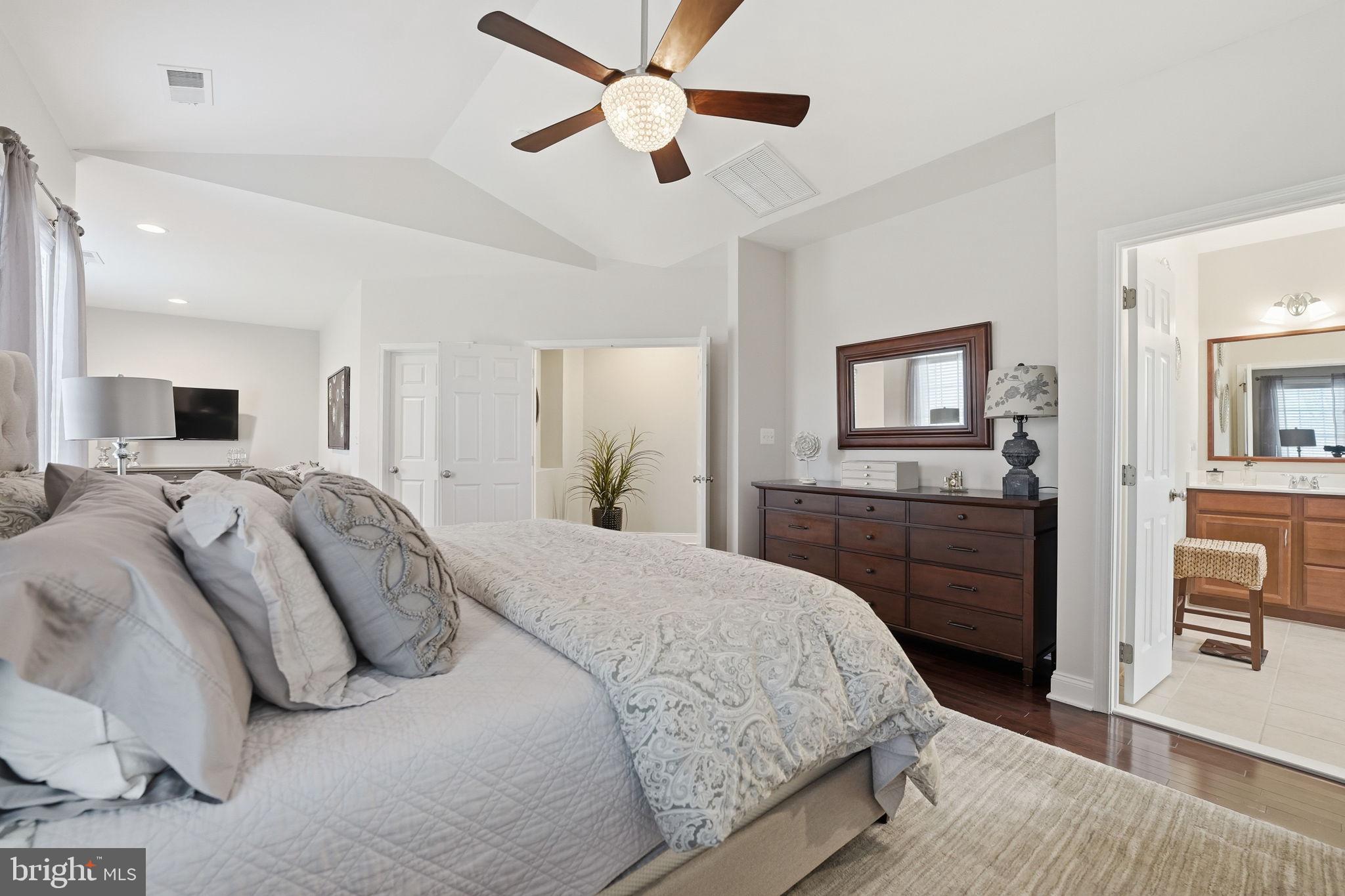 DOMINION VALLEY COUNTRY CLUB - Residential