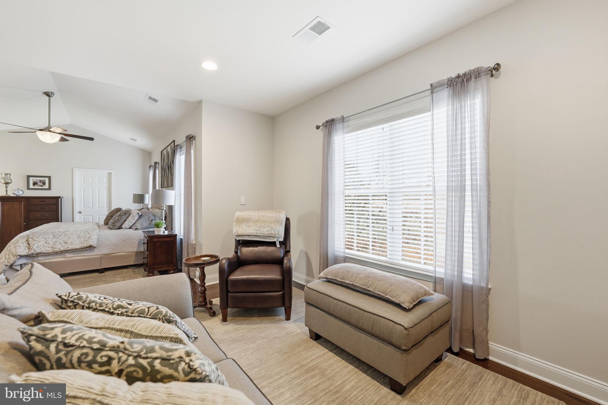 DOMINION VALLEY COUNTRY CLUB - Residential