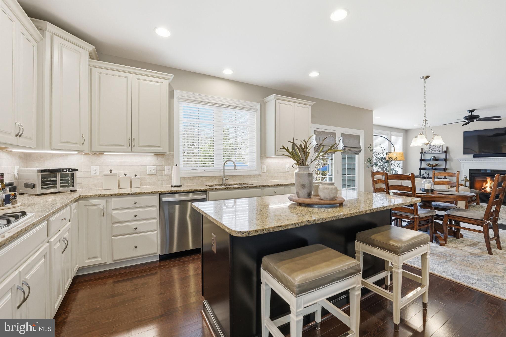 DOMINION VALLEY COUNTRY CLUB - Residential